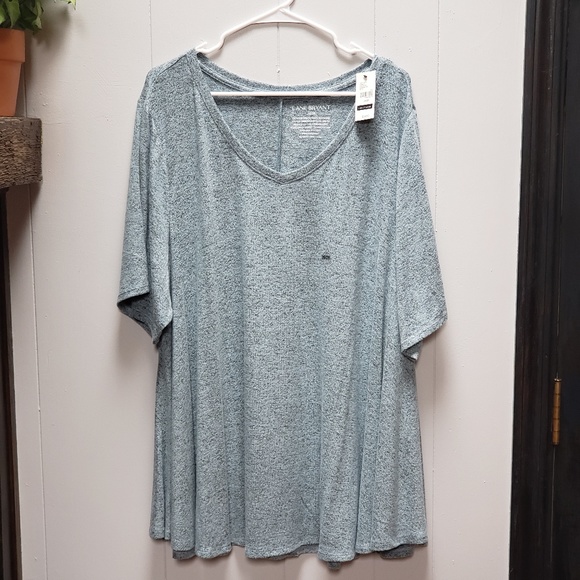 Lane Bryant Tops - NWT! Lane Bryant Perfect Sleeve Hacci Swing Top